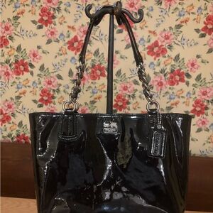 COACH Madison Shoulder Bag/Tote Patent Leather 20484 Silver Chain Strap